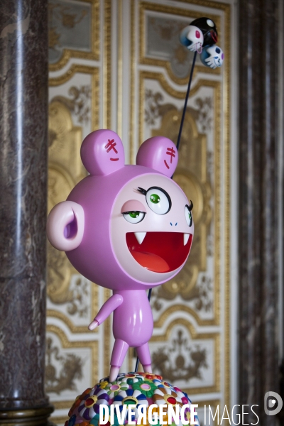 Exposition Murakami dans les salles du chateau de Versailles