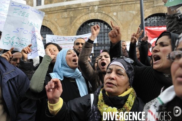 Solidarite des tunisiens envers le peuple libyen