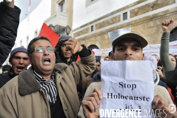 Solidarite des tunisiens envers le peuple libyen