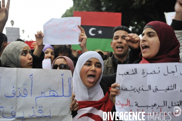 Solidarite des tunisiens envers le peuple libyen