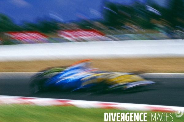 Fernando ALONSO - Champion du Monde F1 2005 de   Vitesse Artistique .