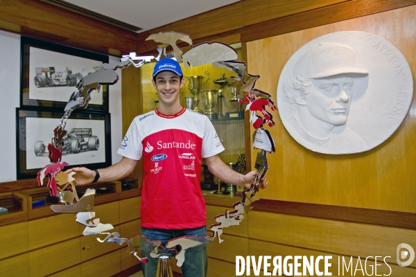 Le bureau d Ayrton SENNA.