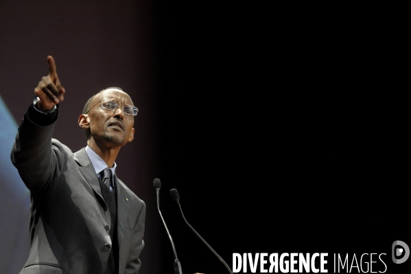 Paul kagame president du rwanda rencontre la diaspora rwandaise installee en europe