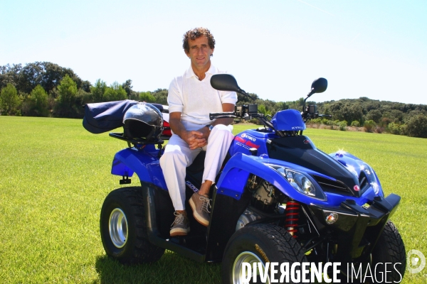 Alain Prost présente le quad KYMCO