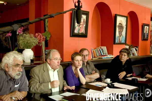Conférence de presse de Maintenant à gauche.