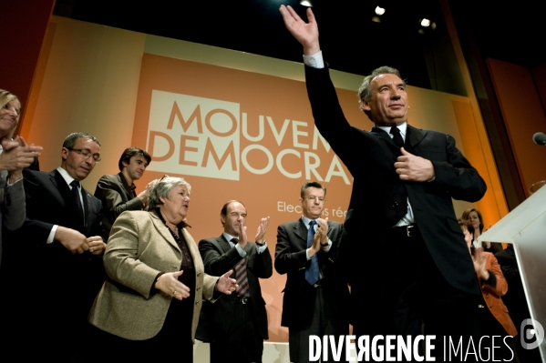 Troisième réunion pour le rassemblement, social, écologique et démocrate de Vincent Peillon.