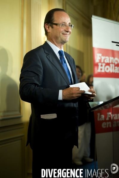 F.Hollande candidat aux primaires