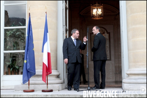 Passation des pouvoirs au ministere du travail. Woerth - Bachelot puis Woerth - Bertrand