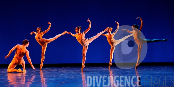 Les Quatre Saisons, chorégraphie Mauro Bigonzetti - Grands Ballets Canadiens de Montréal