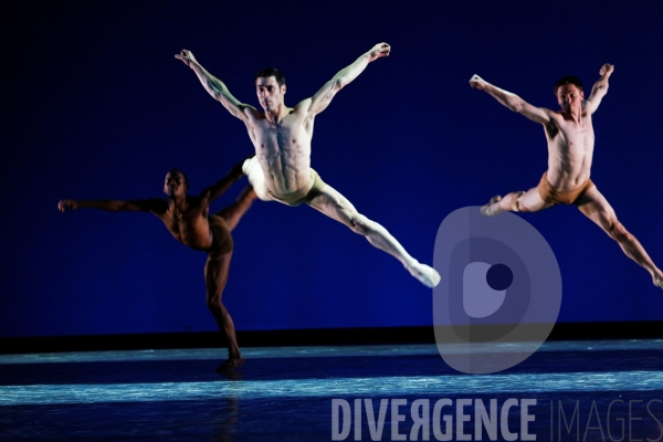 Les Quatre Saisons, chorégraphie Mauro Bigonzetti - Grands Ballets Canadiens de Montréal