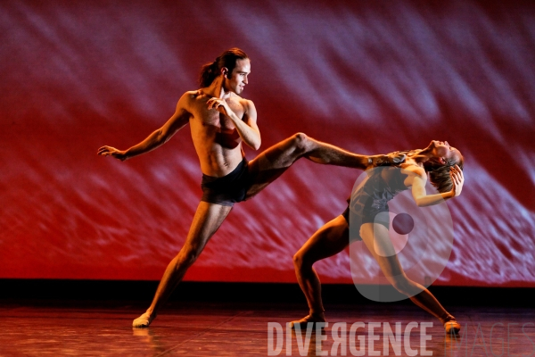 Les Quatre Saisons, chorégraphie Mauro Bigonzetti - Grands Ballets Canadiens de Montréal