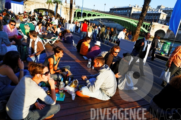 Un pique-nique géant pour ouvrir Paris Plages 2008