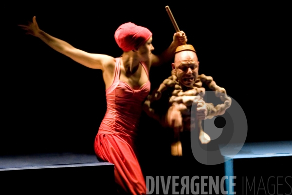 Boliloc de Philippe Genty et Mary Underwood