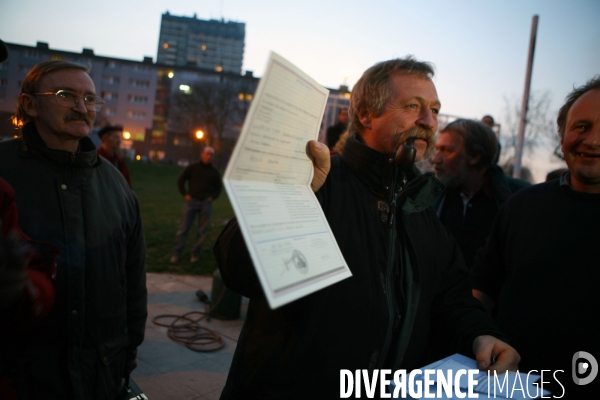 Jose Bove en Campagne  dans les champs et a la télé