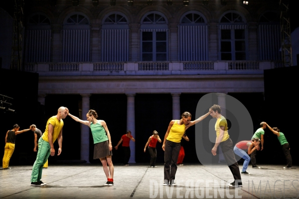 So schnell de Dominique Bagouet par le Ballet du Grand Théâtre de Genève