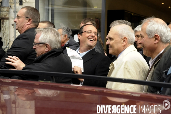 Francois hollande a besancon