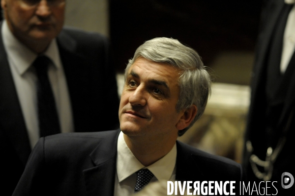 Rentree a l assemblee nationale pour les ministres evinces du gouvernement.