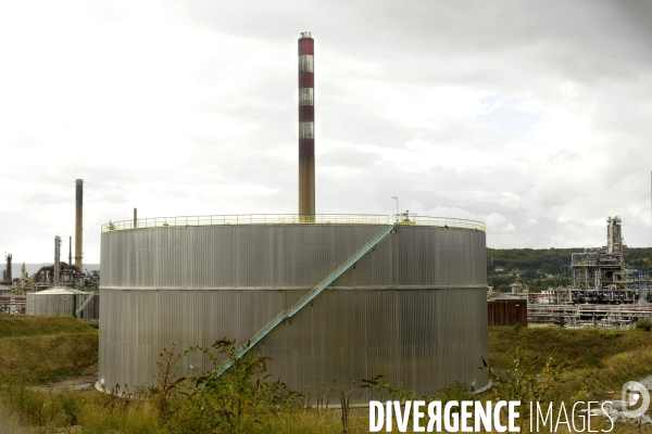 Raffinerie petroplus sous la menace d une fermeture