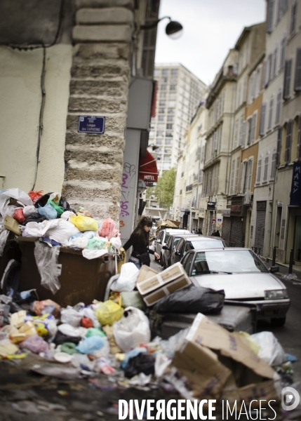 15 eme jour de greve des éboueurs