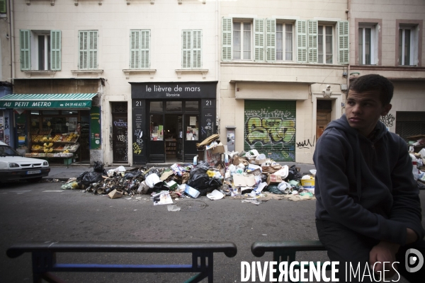 15 eme jour de greve des éboueurs