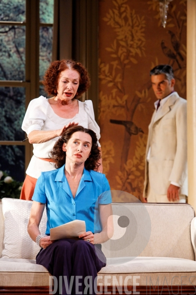 Vie privée d après The Philadelphia Story de Philip BARRY, mise en scène de Pierre LAVILLE