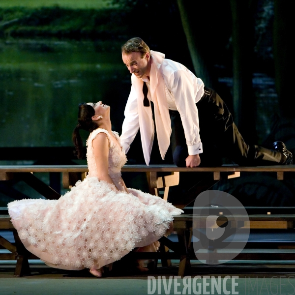 Véronique, Opéra-comique d André Messager, mise en scène Fanny Ardant