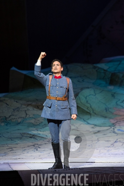 La Fille du régiment  de Donizetti, Mise en scène  Laurent Pelly