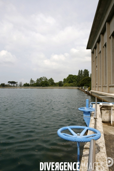 Livraison d eau potable par bateau à Barcelone