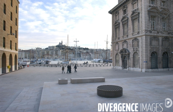 Amenagement du site de l hotel de ville de marseille