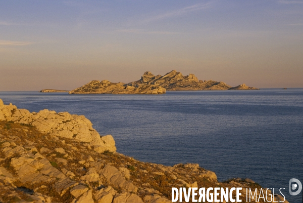 Parc National des Calanques. Marseille, Cassis et La Ciotat