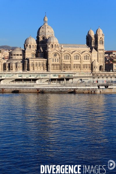 La tour CMA-CGM et le Grand Port Maritime de Marseille