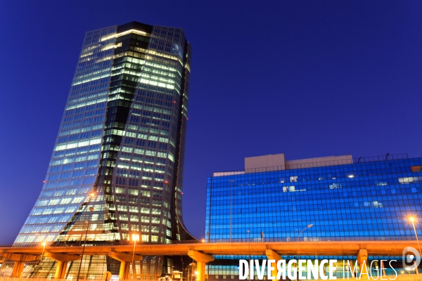 La tour CMA-CGM et le Grand Port Maritime de Marseille