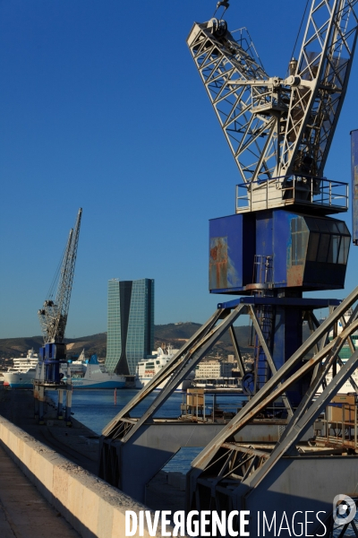 La tour CMA-CGM et le Grand Port Maritime de Marseille