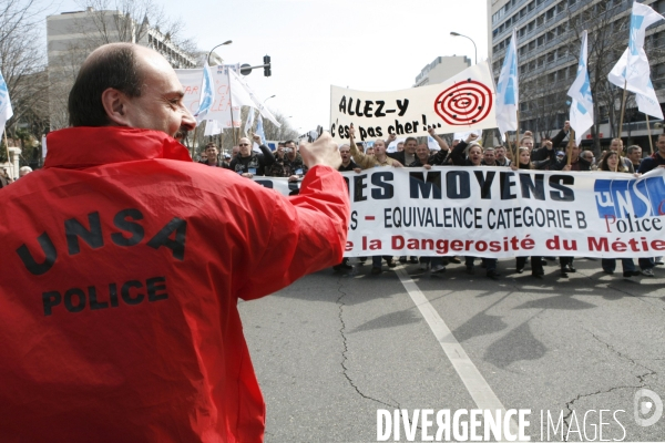Manifestation des policiers de l UNSA.