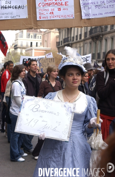 Manifestation pour le retrait du cpe 28 mars a marseille.