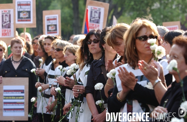 Céremonies pour le 91 éme anniverssaire du genocide armenien a marseille.