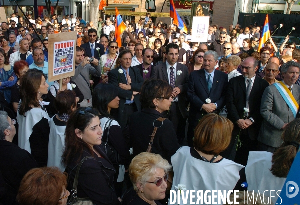 Céremonies pour le 91 éme anniverssaire du genocide armenien a marseille.