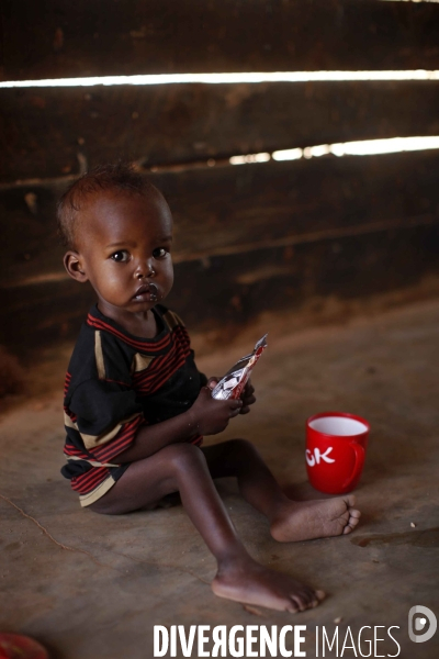 Le camp de dadaab, a l est du kenya, est considere comme le plus grand camp de refugies au monde. l un des centres de sante de msf.