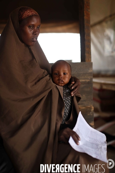 Le camp de dadaab, a l est du kenya, est considere comme le plus grand camp de refugies au monde. l un des centres de sante de msf.