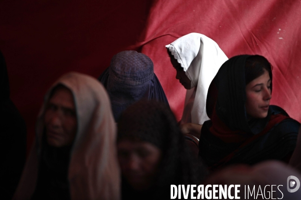 Les femmes afghanes impliquees dans les elections presidentielles du 20 aout 2009.