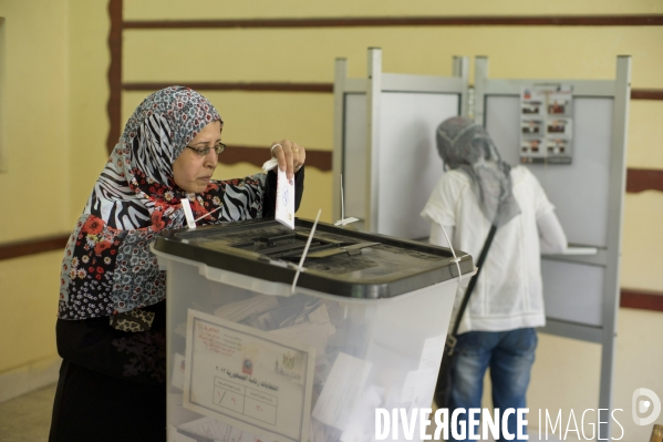Vote aux elections presidentielles en egypte.