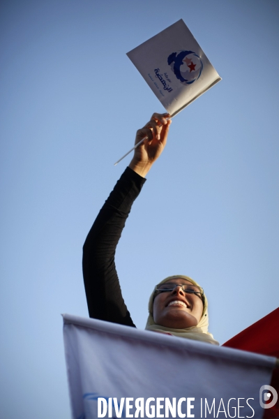 Le dernier meeting politique du parti islamique ennahdha a tunis, deux jours avant les elections de   l  assemblee constituante.