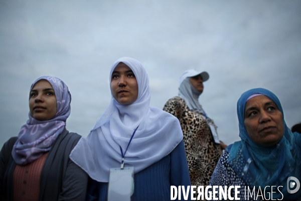 Le dernier meeting politique du parti islamique ennahdha a tunis, deux jours avant les elections de   l  assemblee constituante.