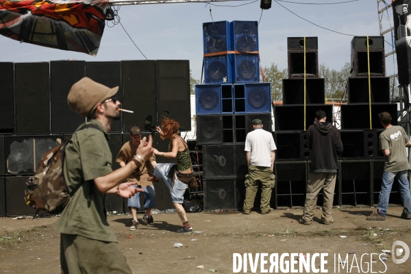 Le teknival de dreux, dans l eure et loire.