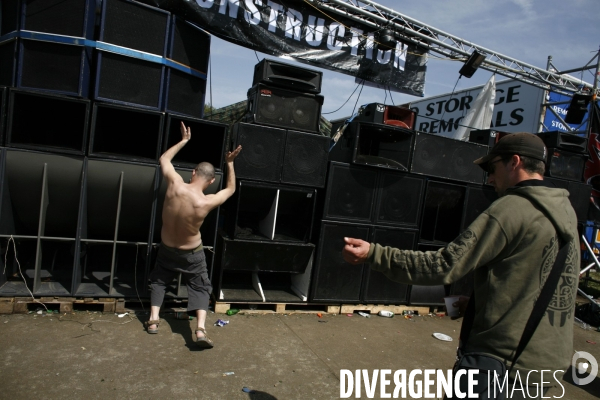 Le teknival de dreux, dans l eure et loire.