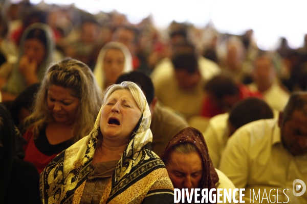 Rassemblement religieux des gens du voyage evangelistes, a chaumont (haute-marne)