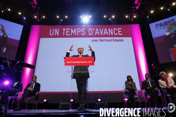 Meeting, au zenith, de bertrand delanoe, candidat pour les municipales a paris.