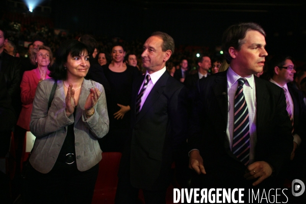 Meeting, au zenith, de bertrand delanoe, candidat pour les municipales a paris.