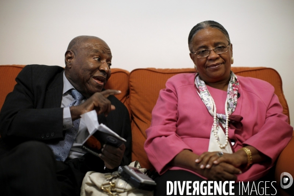 La candidate a la presidentielle mirlande manigat et son mari l ancien president leslie manigat.