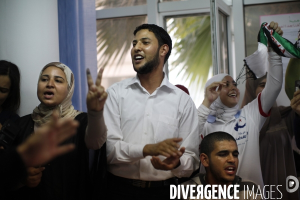 Victoire du parti islamiste tunisien ennhadha aux elections pour l assemblee constituante.